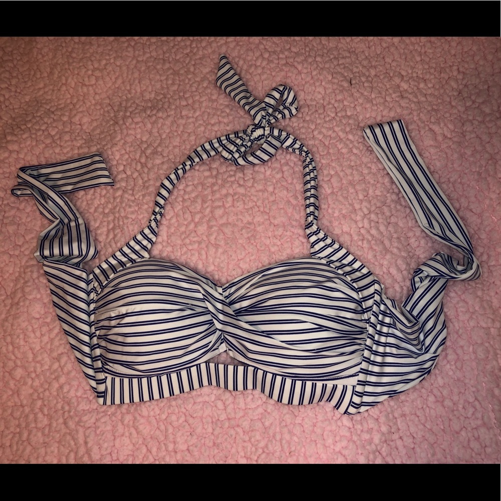 Bathing suit top